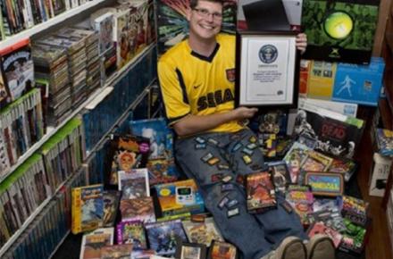 بزرگ‌ترین مجموعه کنسول و بازی‌های ویدئویی جهان+ تصاویر