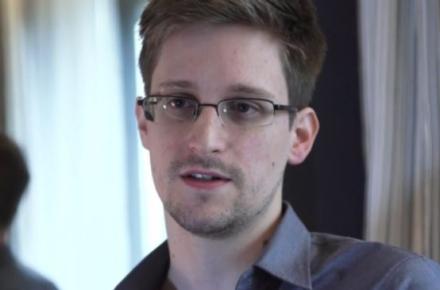 ابراز امیدواری وکیل اسنودن برای بازگشت موکلش به آمریکا