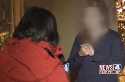 انتشار تصویر برهنه مادر در اینترنت به دلیل سهل انگاری دخترش + عکس