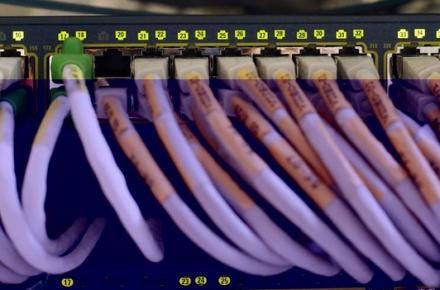 افشای شنود و غربال گسترده ارتباطات اینترنتی و تلفنی توسط دولت بریتانیا!