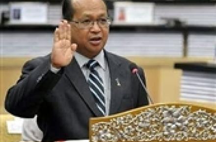 از خبرنگاری خبرگزاری ایرانی تا سناتوری مالزی 