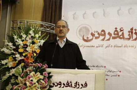 رئیس کمیته ملی جامعه اطلاعاتی ایران: مرحوم دکتر معتمدنژاد مفاهیم جدیدی را در حوزه ICT خلق کرد