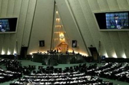 "فیس بوک" در قانون جامع مطبوعات بررسی می‎شود 