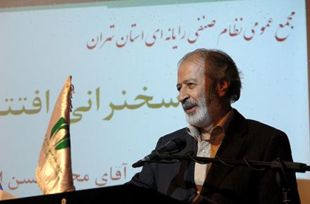 دبیر شورای عالی فضای مجازی: باید سیاست‎های فیلترینگ و اختصاص پهنای باند اینترنت از حالت سلیقه‎ای خارج شود