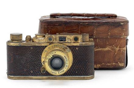 گران‌قیمت‌ترین دوربین جهان حراج می‌شود +عکس