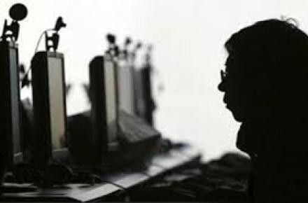 انتشار عکس‎های خصوصی دختر جوان در فیس بوک فقط بخاطر شنیدن "نه" 