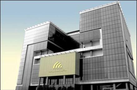 تذکر نماینده مردم تهران به وزیر ارتباطات بابت تعرض به ساختمان مرکز ملی فضای مجازی