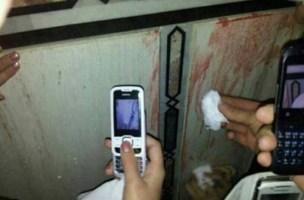 ضریح و دیوار مرقد شریف دختر سیدالشهداء خون گریست +تصاویر 