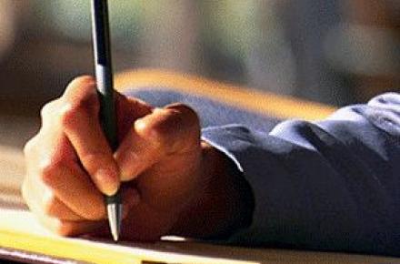 حمایت 10 میلیون تومانی پژوهشگاه فضای مجازی از پایان‎نامه ‎های دانشجویی