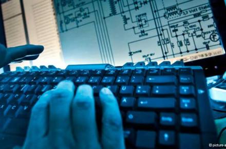 آیا با حملات سایبری می‌توان اینترنت جهانی را از کار انداخت؟