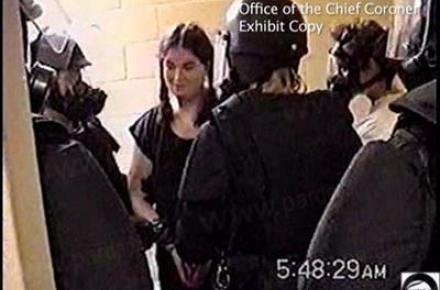 فیلمبرداری از خودکشی دختر ۱۹ ساله در زندان به اینترنت راه یافت+ تصویر