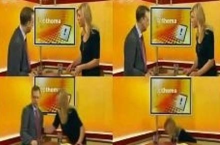 مهمان برنامه‎ی زنده‎ی تلویزیونی جان باخت+ تصویر