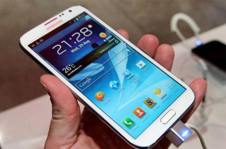 تا سال 2017 همه‎ی گوشی‌ها قابلیت‌‎های گوشی‌های هوشمند امروزی را خواهند داشت/ پشتیبانی راه حل‎های مبتنی بر موبایل در ایران