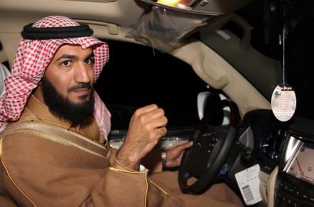 قبض موبایل 2.7 میلیارد دلاری خواننده‎ی عربستانی!