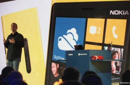 خیز نوکیا برای تسلط بر بازار نقشه‌های دیجیتال در تلفن‌های هوشمند و لوح‌رایانه‌ها 