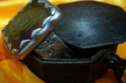 انتشار تصویر انگشتر حضرت‌ علی (ع) در اینترنت+ عکس