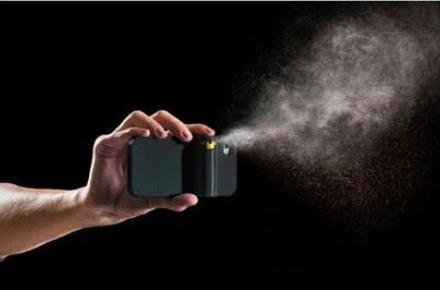 تبدیل تلفن همراه به افشانه فلفل! +عکس