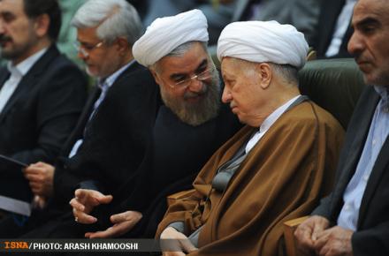 هاشمی رفسنجانی: فیس بوک امری مبارک برای دنیاست!