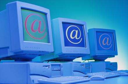 شگرد جدید کلاهبرداران اینترنتی؛ مراقب نامه‌های الکترونیکی با عنوان "کنترل پهنای باند اینترنت" باشید!