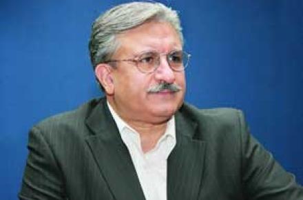 نقد کتاب مسافر دهکده جهانی به قلم عبدالرشیدی