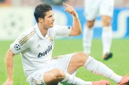 جستجوی پلیس در سایت های حراجی برای یافتن دزدان کفش های رونالدو