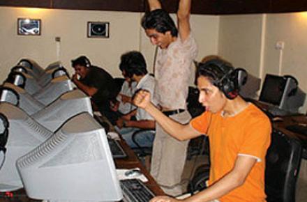 عدم رعایت حق کپی رایت بازی‌های رایانه‌ای خارجی به بازی‌های داخلی ضربه می‌زند