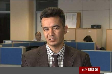 اولین گفت‌وگوی تلویزیونی افشاکننده‌ی اطلاعات بانکی + تصویر