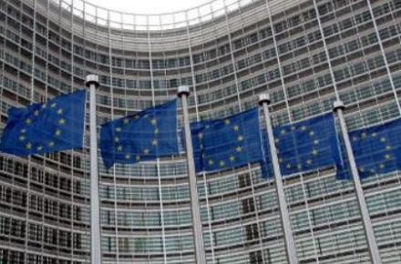 بر اساس قوانین جدید کمیسیون اروپا؛ مالکیت داده‌های کاربران در گوگل و فیس‌بوک متعلق به خود آنان است  