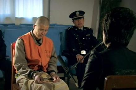 مصاحبه با زندانیان تنها چند دقیقه پیش از اعدام؛ برنامه ای با 40 میلیون بیننده + عکس