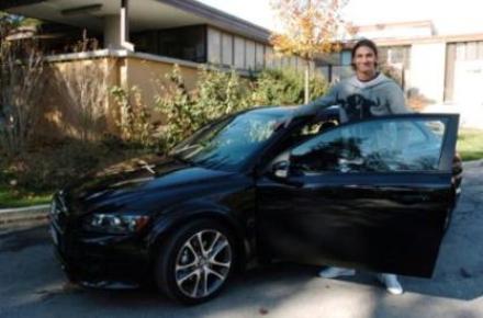 تصادف جنجالی "زلاتان ابراهیموویچ" با یک خبرنگار زن + عکس