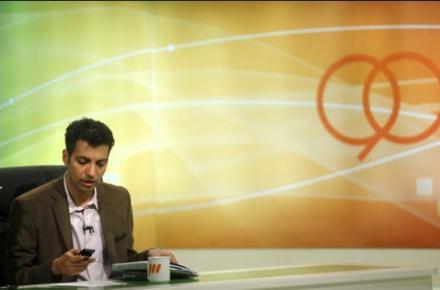 اس.ام.اس بازی عادل فردوسی‌پور در برنامه‌ی نود + عکس