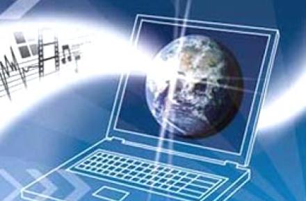 الزام دارندگان پروانه‌ی فعالیت در حوزه‌ی ICT به حداکثر استفاده از منابع داخلی