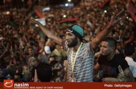 آغاز به کار مجدد شبکه‌ی قذافی و واکنش انقلابیون لیبی در شبکه‌های اجتماعی 