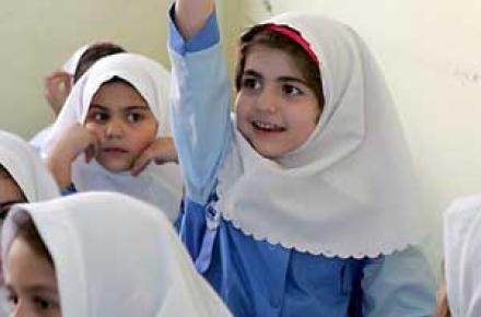 توزیع 5 هزار رایانه‌ی همراه بین دانش‌آموزان 