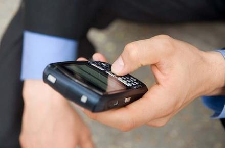 بررسی پیامک‌هایی تهدیدآمیز به دختر 16 ساله پرده از راز عجیبی برداشت