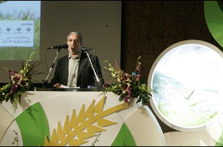 نائب رئیس هیات مدیره‌ی مخابرات ایران: 7 هزار میلیارد تومان سرمایه داریم