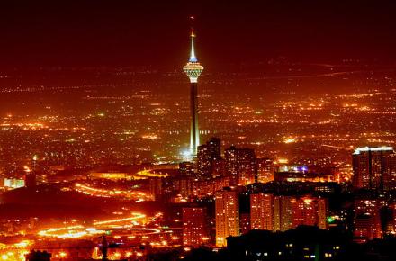 میزان استفاده از ارتباطات مایکروویو برج میلاد کاهش یافته‌است