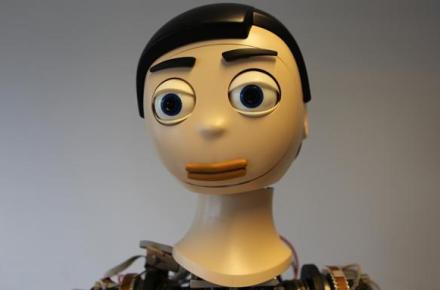 "فلوبی" روبات تازه پژوهشگران آلمانی با ابراز احساسات انسانی