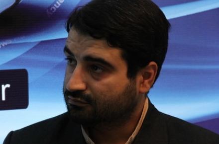 نشست جبهه انقلاب اسلامی با موضوع 3G؛ مؤمن‌نسب: وزارت ارتباطات غافلگیر خواهد شد!