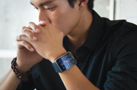 رونمایی از تلفن هوشمند پوشیدنی Samsung Gear S با قابلیت 3G