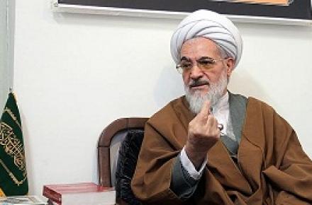 آیت‌الله بیات زنجانی: اینترنت می‌تواند فرصتی برای مطالعه، تحقیق، بررسی آراء و نظرات جدید باشد