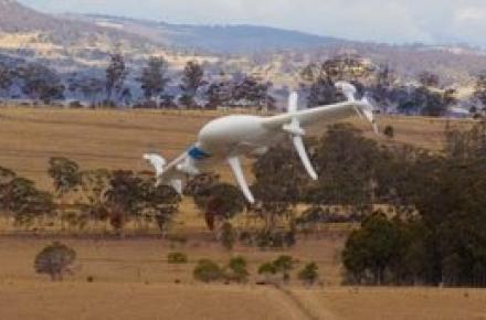 گوگل با پهپاد جدیدش به جنگ آمازون می رود