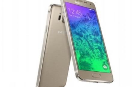 ۵ گوشی عالی اندرویدی کوچکتر از ۵ اینچ (+تصاویر)