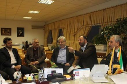 جزئیات جلسه شبانه وزیر کار برای حل مشکلات بازنشستگان