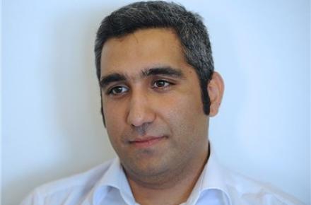 حاشیه‌‌سازی اینترنتی خبرنگار پناهنده شده‌ی ایرانی به سوئیس