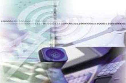 انتقاد وزیر ارتباطات از عملکرد شرکت مخابرات/ واگذاری اشتباه بخشی از بیت‌المال به مخابرات