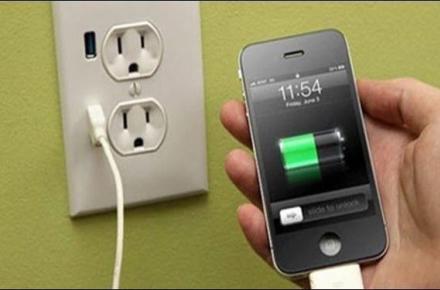 سه اشتباه که باتری تلفن همراه را نابود می‌کند