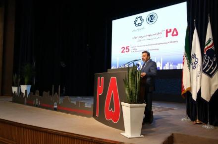 حمایت وزارت ارتباطات از برگزاری بین المللی کنفرانس برق ایران