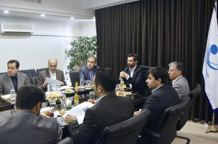 آذری جهرمی: دولت و وزارت ارتباطات از برنامه‌های فضایی کشور به صورت جدی حمایت می‌کنند