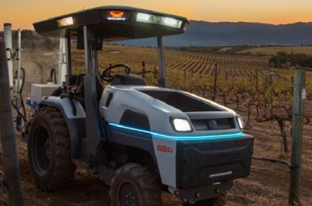 هوشمندترین تراکتور خودران جهان تولید شد
